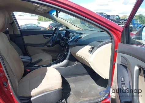 2016 Hyundai Elantra Se z USA, uszkodzony, nr VIN 5NPDH4AE4GH741552